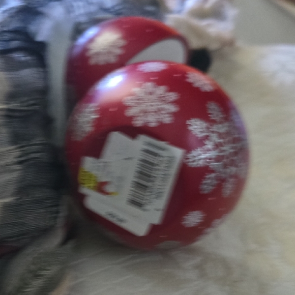 Silver Cubic Zirconia Necklace - Picture 3 of 5